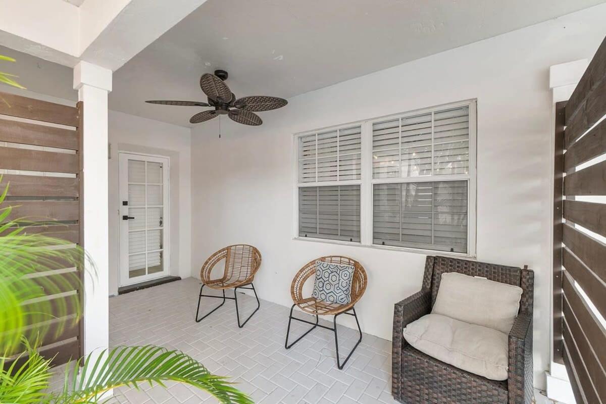 Walk To Las Olas Banyan Room Palm Paradise Inn Fort Lauderdale Exteriér fotografie